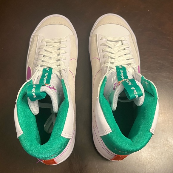 New Nike Blazer Mid 77 White Pink Fuchsia Sneaker Shoes - Picture 11 of 13